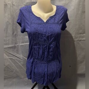 Women's Blue Top